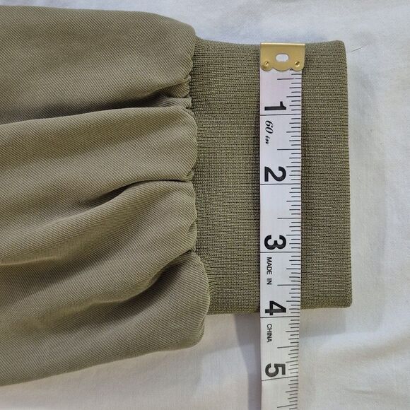 INC Women's Olive Green Jogger Pants Cargo Pockets Elastic Waist Cuffs Sz Small - Picture 7 of 7